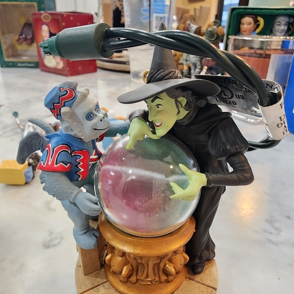 Lot of 9 Wizard of Oz Hallmark Christmas Ornaments, NIB - Picture 3 of 6